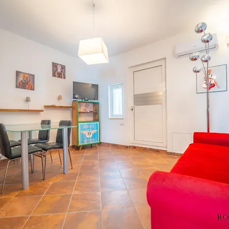 Apartment Centrocitta Elegante & Funzionale Appartamento Olbia